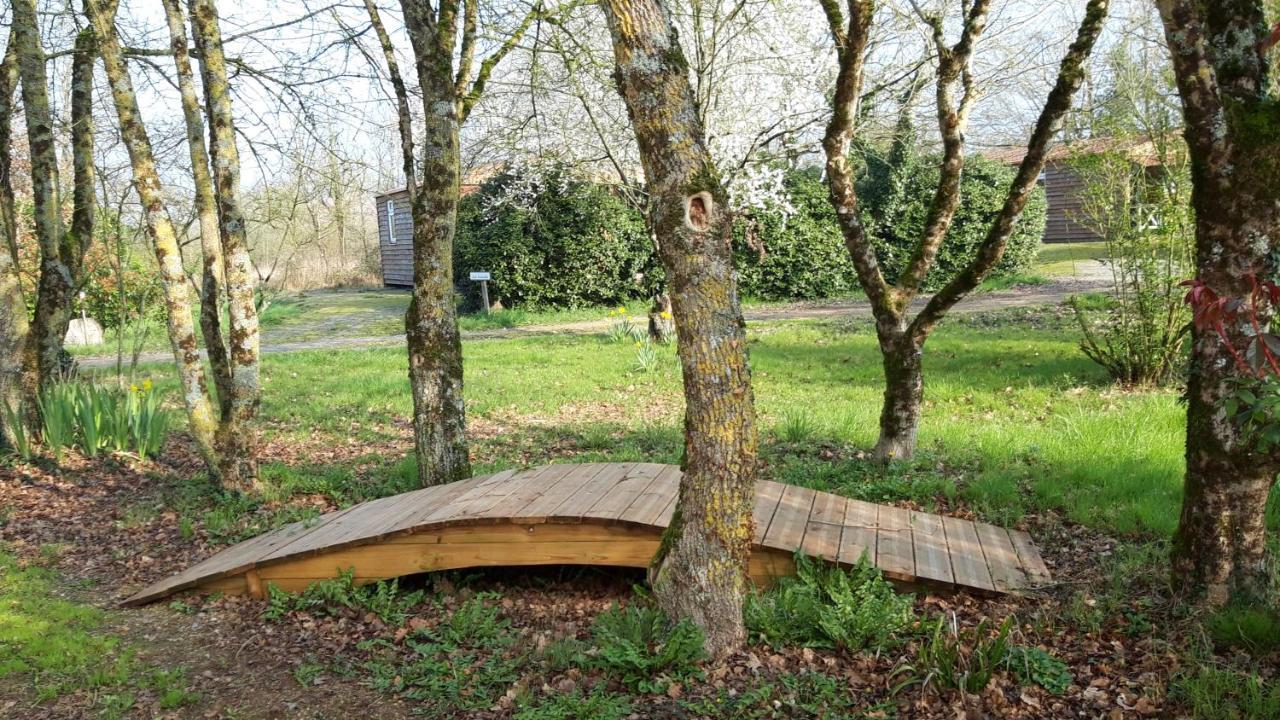 Le Domaine De La Barre Saint Michel Hotel Gourgé Eksteriør billede